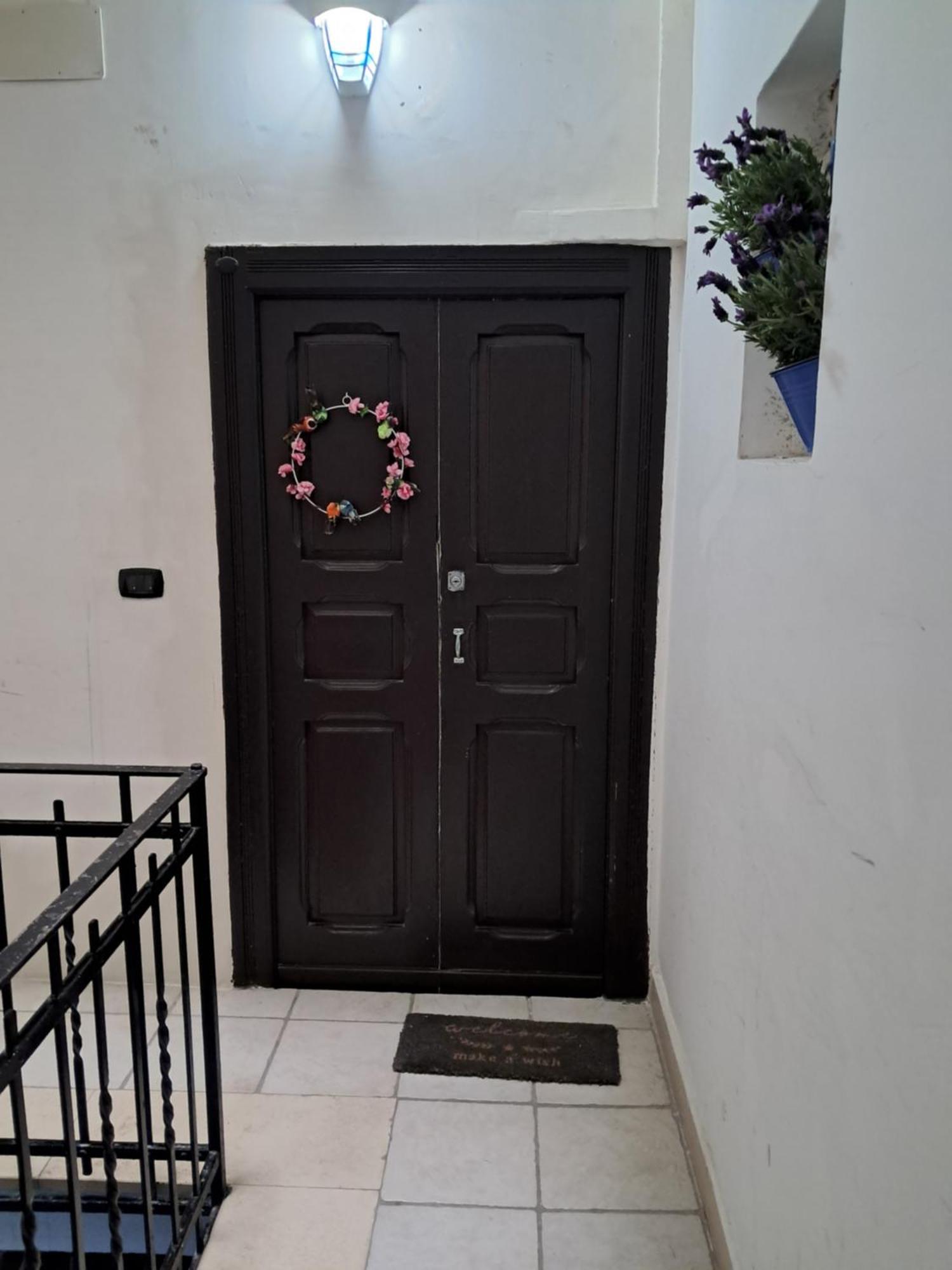Apartament Dimora Scarpa Bari Zewnętrze zdjęcie
